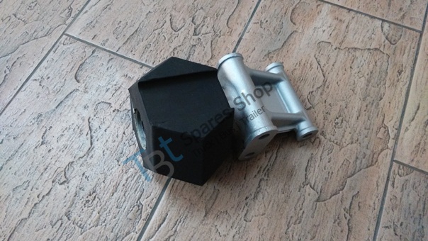 ENGINE MOUNTING (REAR)